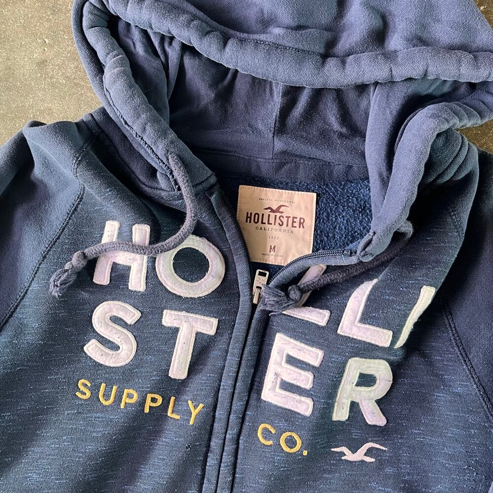 Y2k hollister heather blue soft comfy cotton poly blend hoodie men’s size M
